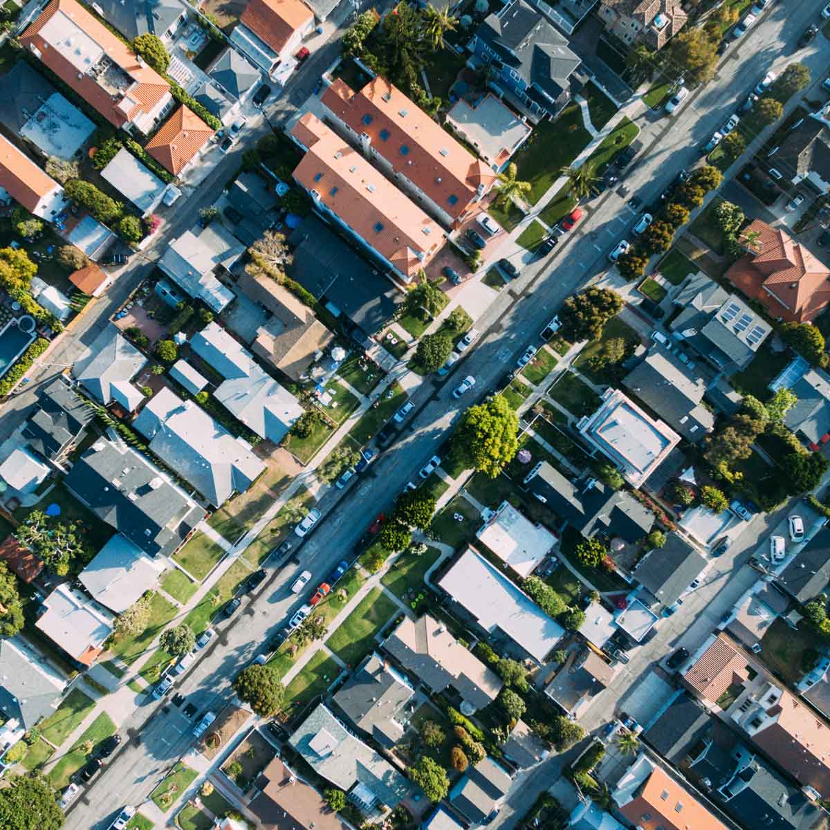 Overhead view of homes in California neighborhood.